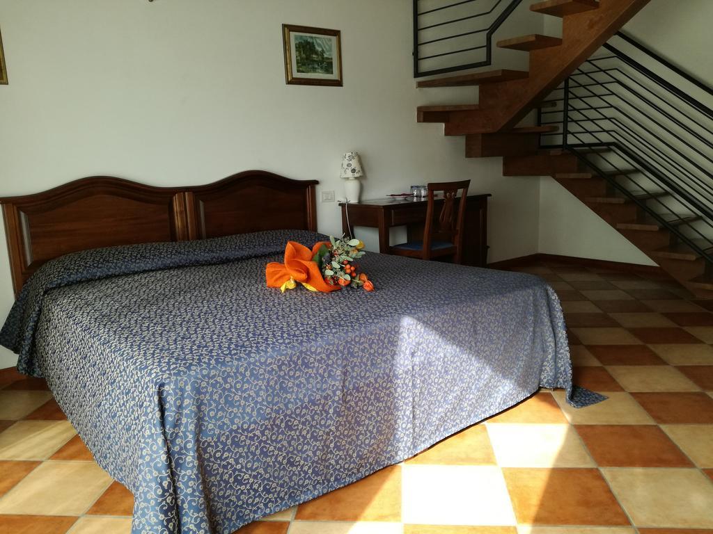 Locanda Dell'Arzente San Salvatore Monferrato Ngoại thất bức ảnh